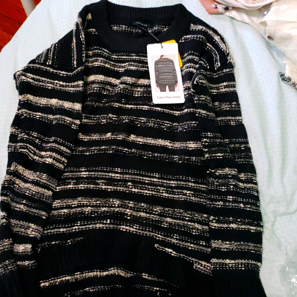 Calvin Klein Sweater